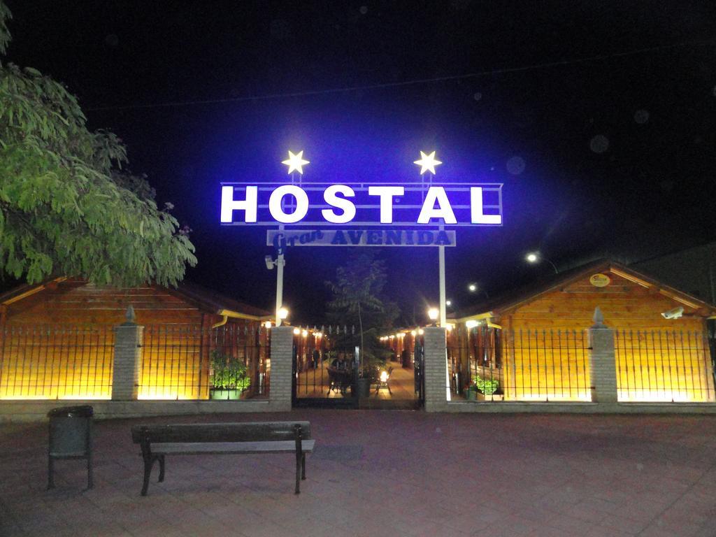 Hostal Gran Avenida Tarancón Exterior foto